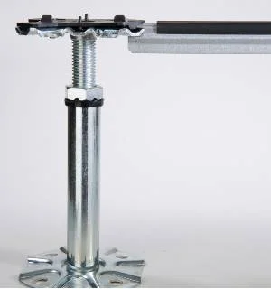 ST1 – Struttura con Traverse a Sezione Omega Struttura formata da colonnine e traverse portanti in acciaio zincato con profilo nervato a sezione Omega 21x18 mm e spessore 1 mm, adatta per carichi medio-alti.